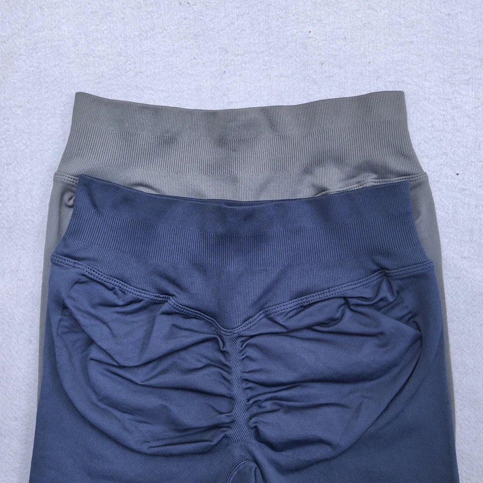 Low-Ribbed Seamless Leggings